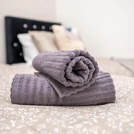 Hayy Morley Perfect For Work Or Relaxation 利兹