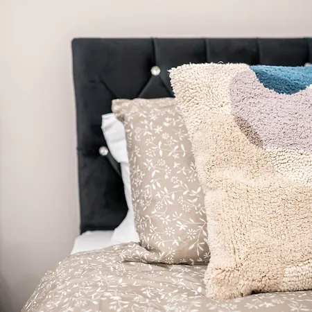 Semesterbostad Hayy Morley Perfect For Work Or Relaxation